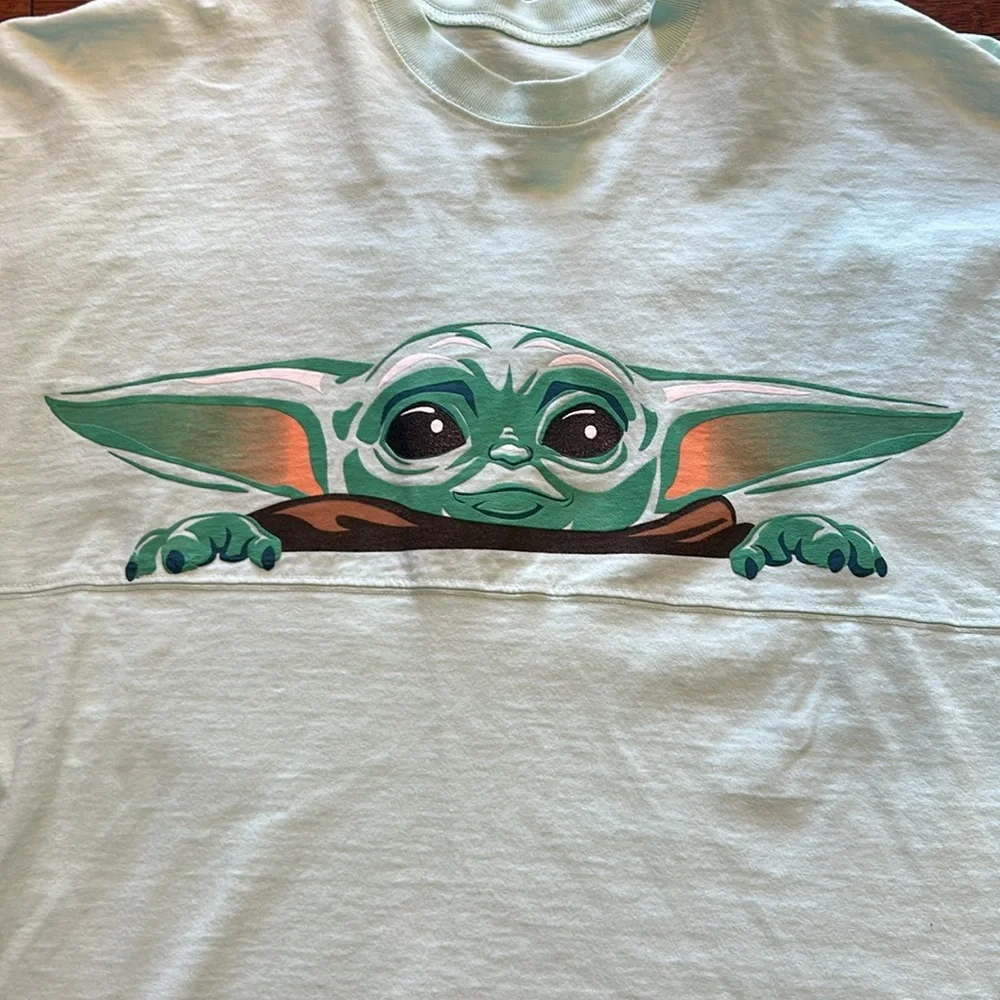 Disney Mandalorian Star Wars Spirit Jersey Baby Yoda Grogu Oversized size M - Picture 2 of 10